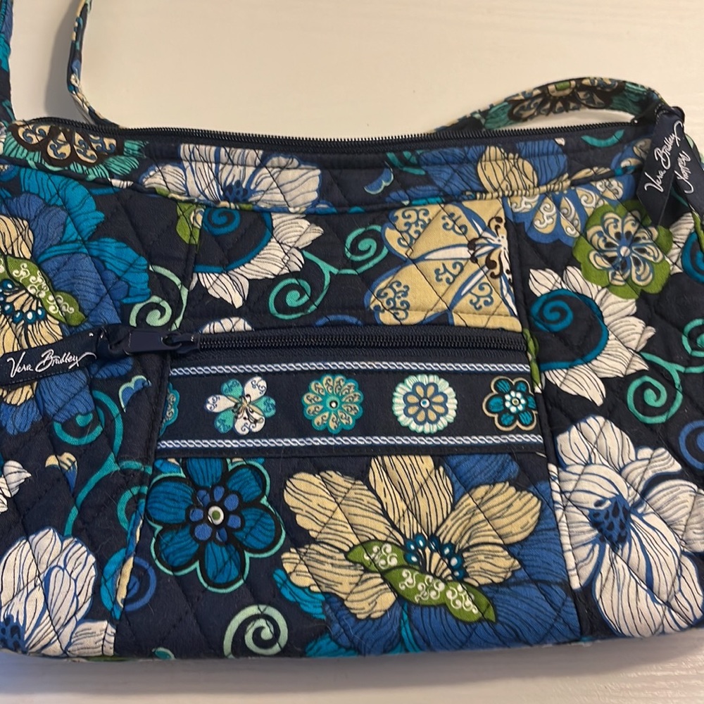 Vera Bradley Bag - Picture 8 of 8